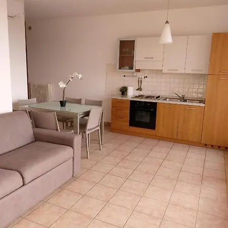 Gardappartamenti Benacus Apartment *